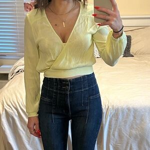 Yellow billabong cropped long sleeve blouse